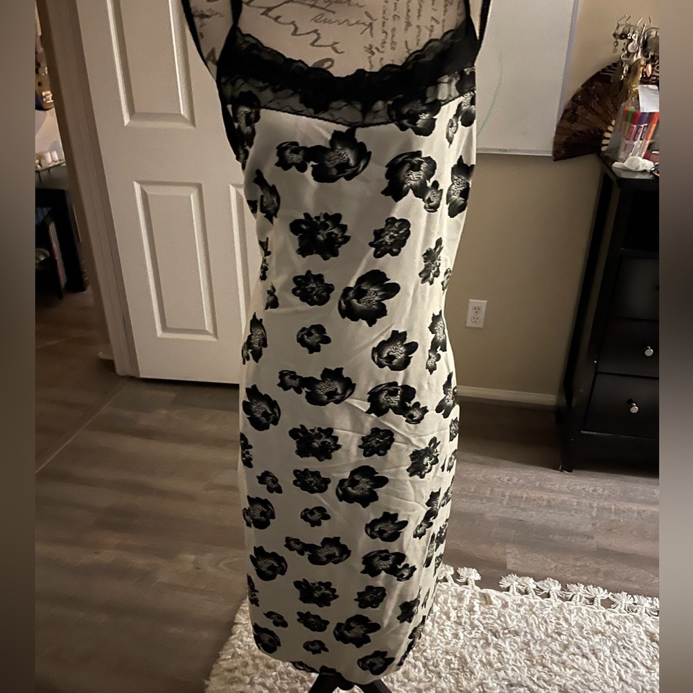 Brand new never worn Eva Mendez dress